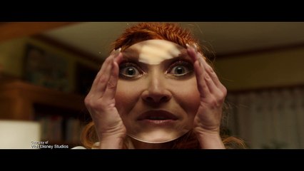 A Wrinkle In Time - Clip - Mrs Whatsit