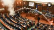 Parlimen Kosovo 'kecoh', MP lontar gas pemedih mata dalam dewan