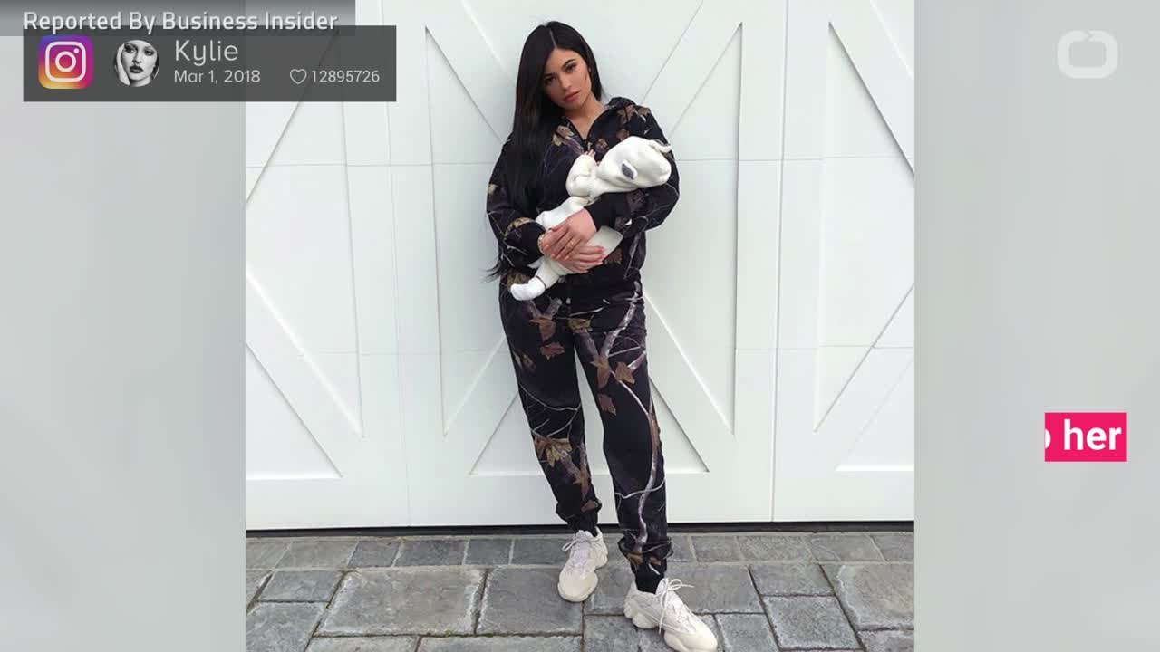 Fans Are Dragging Kylie Jenner For Using A Waist Trainer