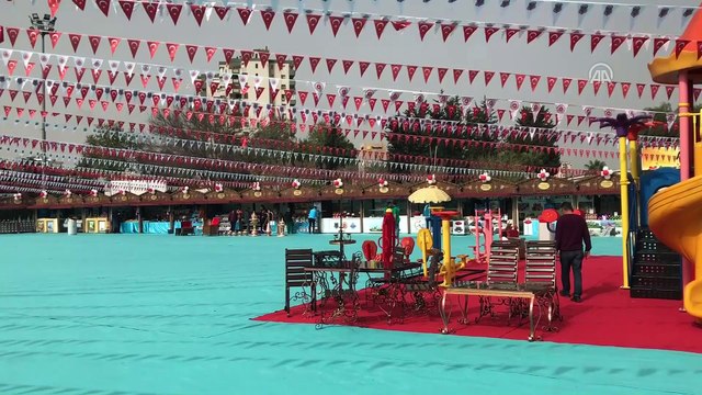 Adalet Bakanı Gül, İşyurtları Ürün ve El Sanatları Fuarı'nın açılışına katıldı - ADANA