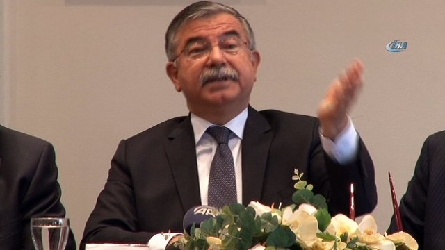 Milli Eğitim Bakanı Yılmaz, Ege Üniversitesi Rektörlüğü'nde konuştu