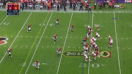 2016 - Jordan Reed breaks tackle to get first down