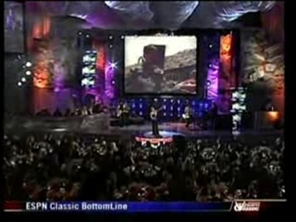 Kelly Clarkson - One Minute - NASCAR Awards 07