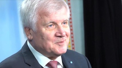 موجة رفض لتصريحات وزير داخلية ألمانيا المعادية للإسلام