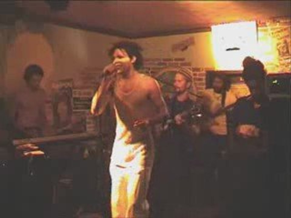 Medley au bout du monde reggae live Rara Fonpanié