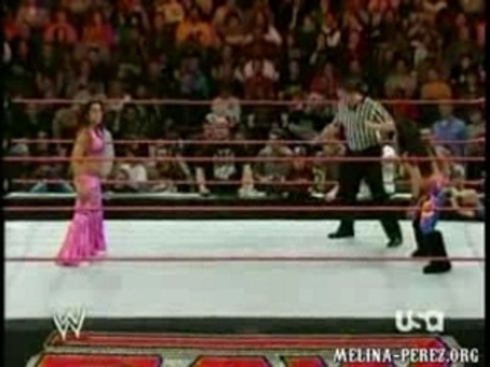 Melina vs. Mickie (11.26.07 RAW)