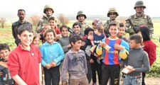 Org. Akar'dan Afrin Açıklaması: Halk, Evlerine Dönmeye Başladı