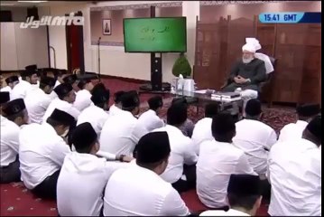 حضور شادی کرتے وقت قوم یا ذات کو کس حد تک مدنظر رکھنا چاہیے؟