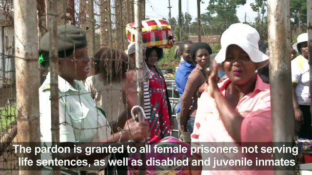 Zimbabwe pardons 3,000 prisoners to clear packed jails