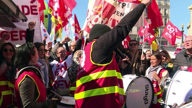 Huelgas y protestas masivas en Francia por reformas de Macron