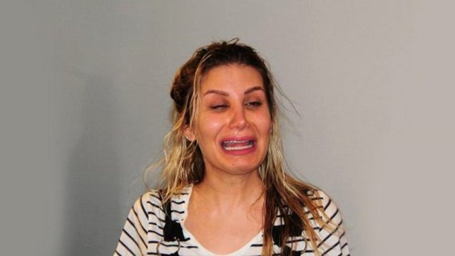 Sürpriz Doğum Günü Partisi, İrem Derici'yi Hüngür Hüngür Ağlattı