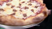 Gordon Ramsay's pizza has too much oil