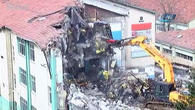 Şişli Endüstri Meslek Lisesi'nin çökme tehlikesi geçiren binası yıkılıyor