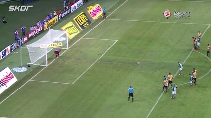 Felipe Melo madara oldu