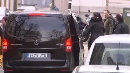 Marta Rovira huye también de España