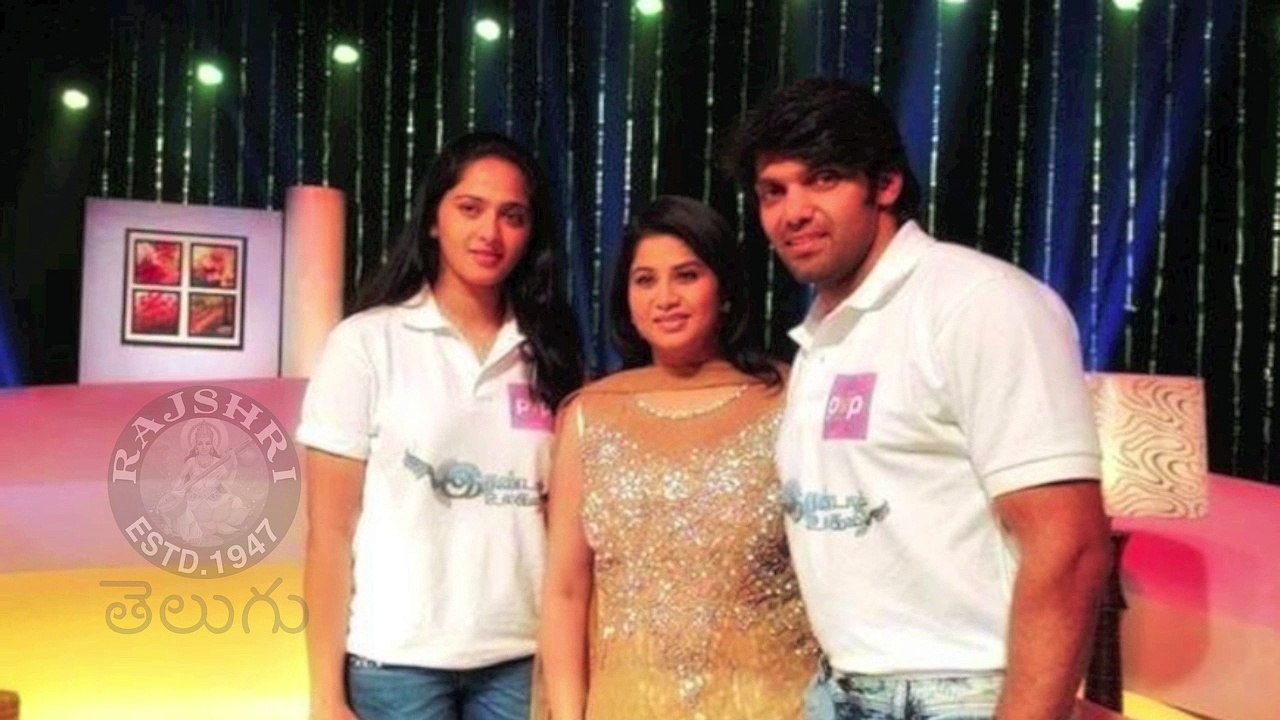 Actress Sangeetha Krish Family Photos | Husband Daughter Unseen Images ...