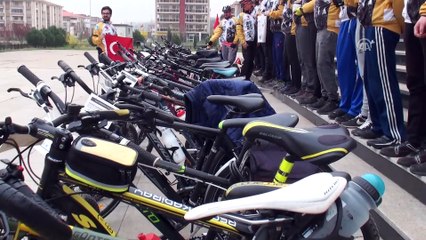 Şehitlere saygı için Çanakkale'ye pedallayacaklarlar - BARTIN