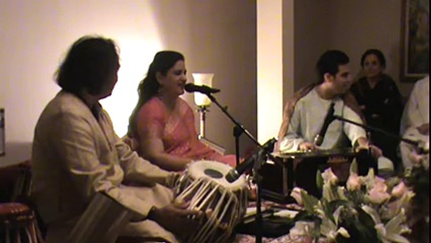 Nuktacheen Hai Gham-e-dil Usko Sunaye Na Bane --  Dr. Radhika Chopra