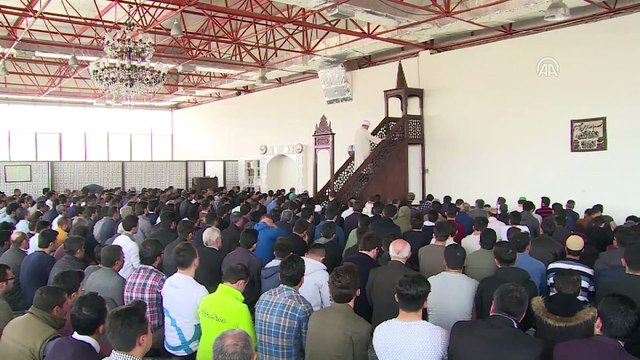 Diyanet İşleri Başkanı Erbaş cuma hutbesi okudu - MALATYA