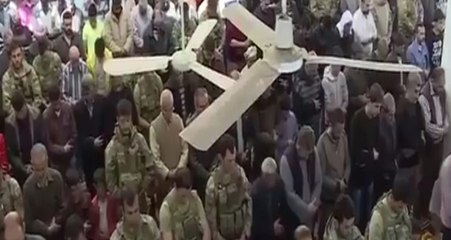 Terörden Temizlenen Afrin'de İlk Cuma Namazı! Mehmetçik Halkla Saf Tuttu