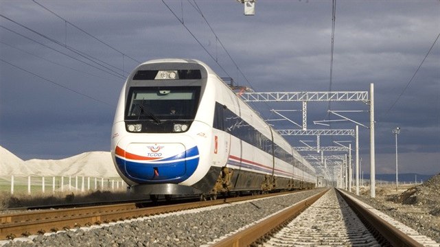 Ankara-Sivas Arasını 2 Saate Düşürecek YHT Projesinde Çalışmalar Başlıyor