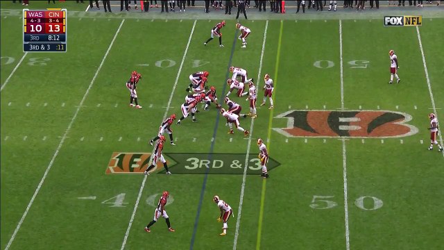 2016 - Tyler Eifert makes 14-yard catch between three defenders