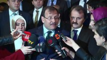 Başbakan Yardımcısı Çavuşoğlu, 'Masalcı Vakıf Dede' oyununu izledi - ANKARA