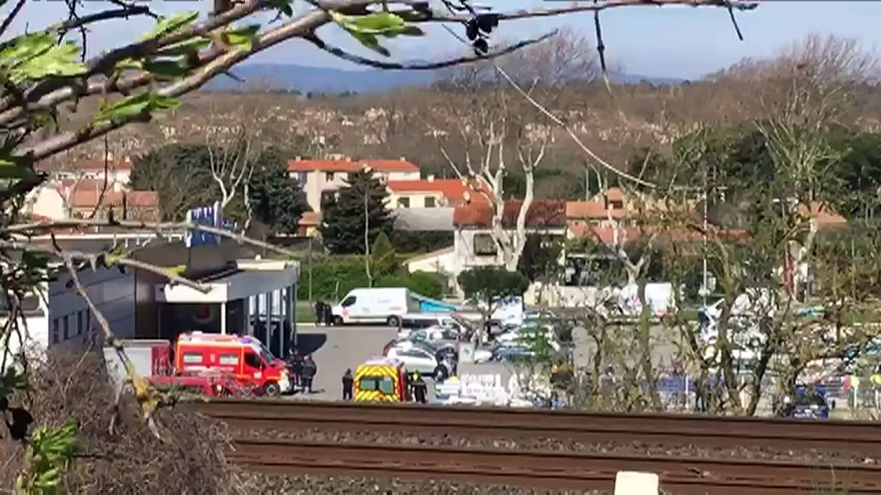 Islamist tötet mindestens drei Menschen in Südfrankreich