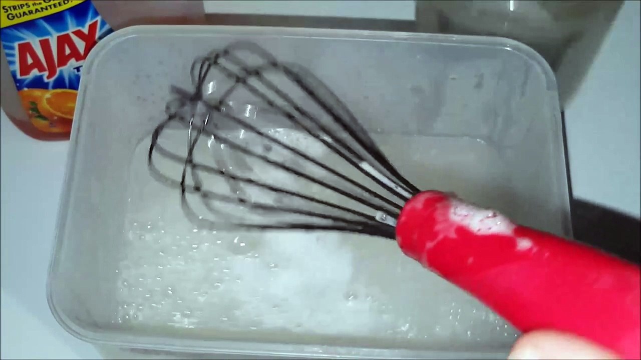 DIY Liquid Laundry Detergent