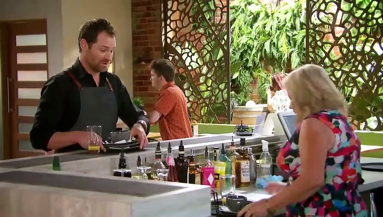 Neighbours | Episode 7805 | 23rd March 2018