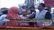 Arbab Khizer Hayat Got Insulted By Public In Peshawar