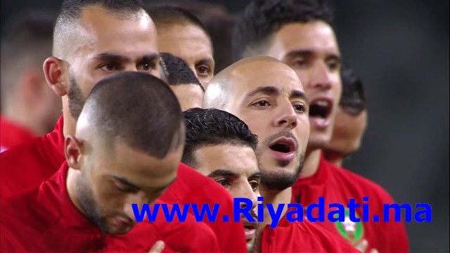 حماس الجمهور المغربي و عزف النشيد الوطني ضد صربيا - التبوريشة