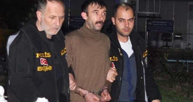 Öfkeli Koca Dehşeti: Ayrı Yaşadığı Eşinin Sevgilisini Av Tüfeği İle Öldürdü