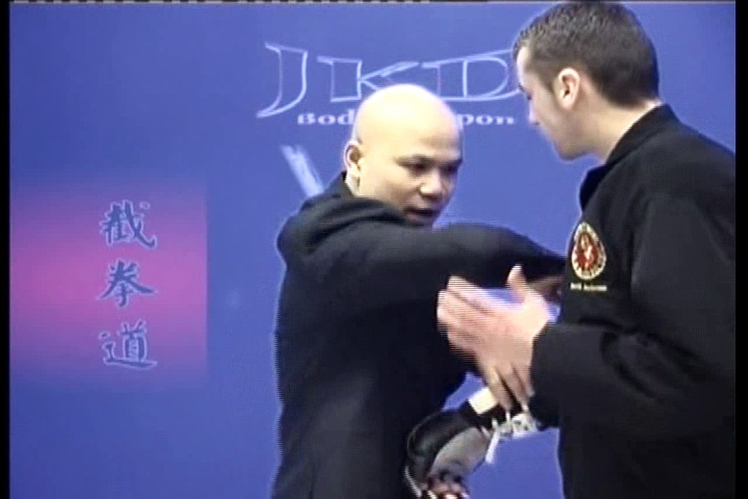Jeet Kune Do with Michael Wong 4 - Weapon Training 8
