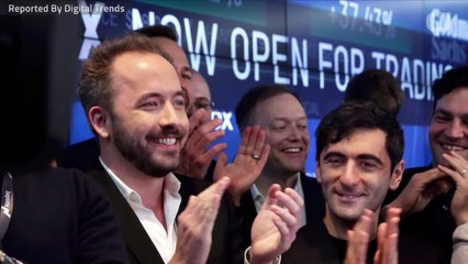 Dropbox IPO Finally Goes Live