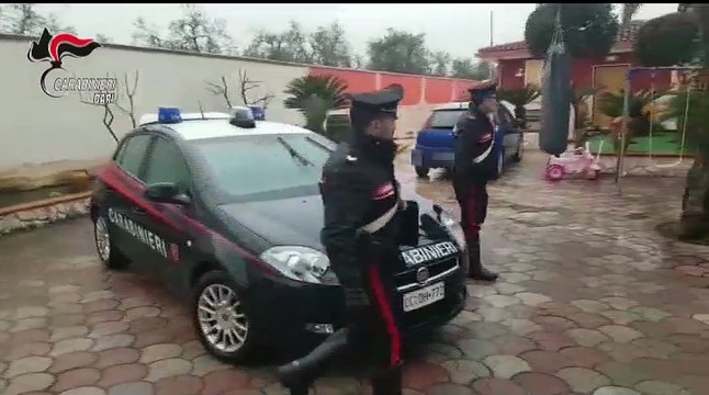 Andria: sequestrati villa e beni per 500mila euro a pregiudicato imputato per rapine ai Tir