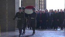 MHP Genel Başkanı Bahçeli, Partisinin Myk ve Mdk Üyeleri ile Birlikte Anıtkabir'i Ziyaret Etti