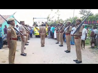 பணியின்போது உயிரிழந்த தலைமை காவலர் உடல் அரசு மரியாதையுடன் அடக்கம்