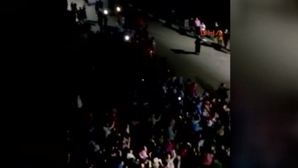 300 Öğrencinin Zehirlendiği Kız Yurdunda Eylem Yapıldı, Öğrenciler Yönetimi İstifaya Çağırdı