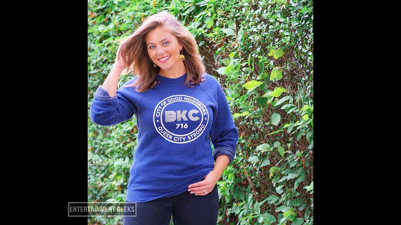 Caralyn Mirand - Plus Size Curvy Fashion Style - Most Beautiful Plus Size Model