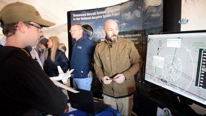 - Savaş Uçakları Görücüye Çıktı- Los Angeles’ta Air Show Ziyaretçilerini Ağırladı