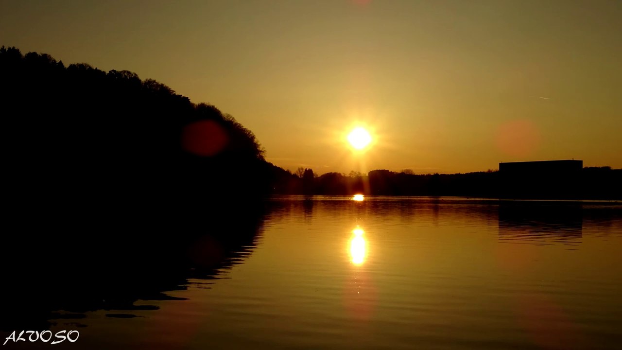 Sunset Lake Timelapse 4k