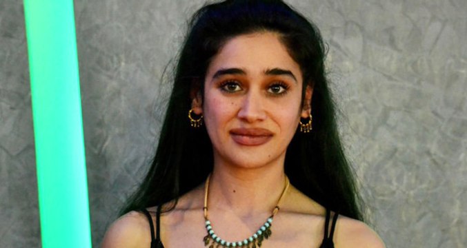 Hayat Devam Ediyor'da Çocuk Gelin Rolüyle Ünlenen Meltem Miraloğlu, Estetik İddialarına Yanıt Verdi