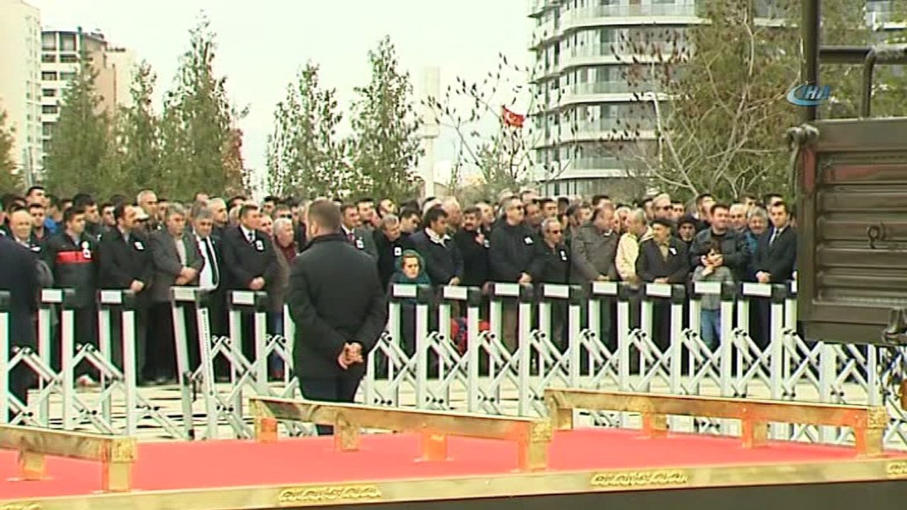 Başkent şehidini uğurluyor