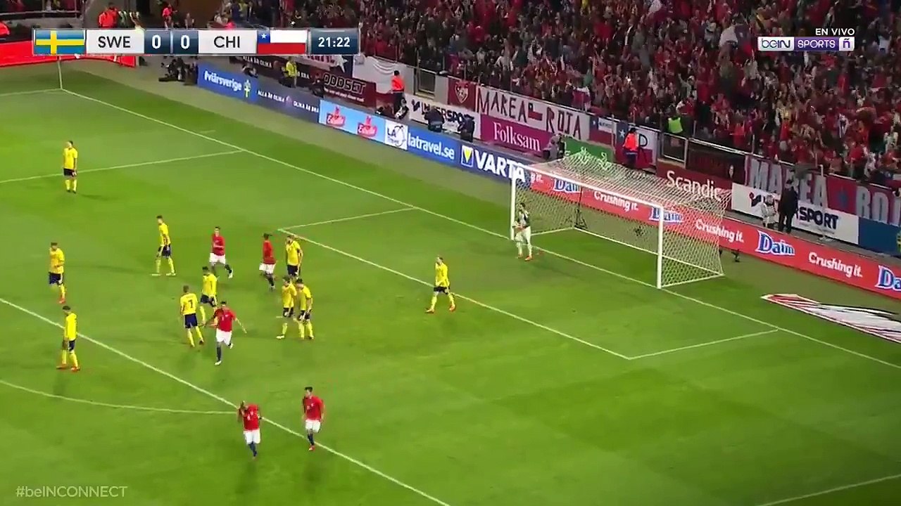 Arturo Vidal óriási gólja Svédország ellen