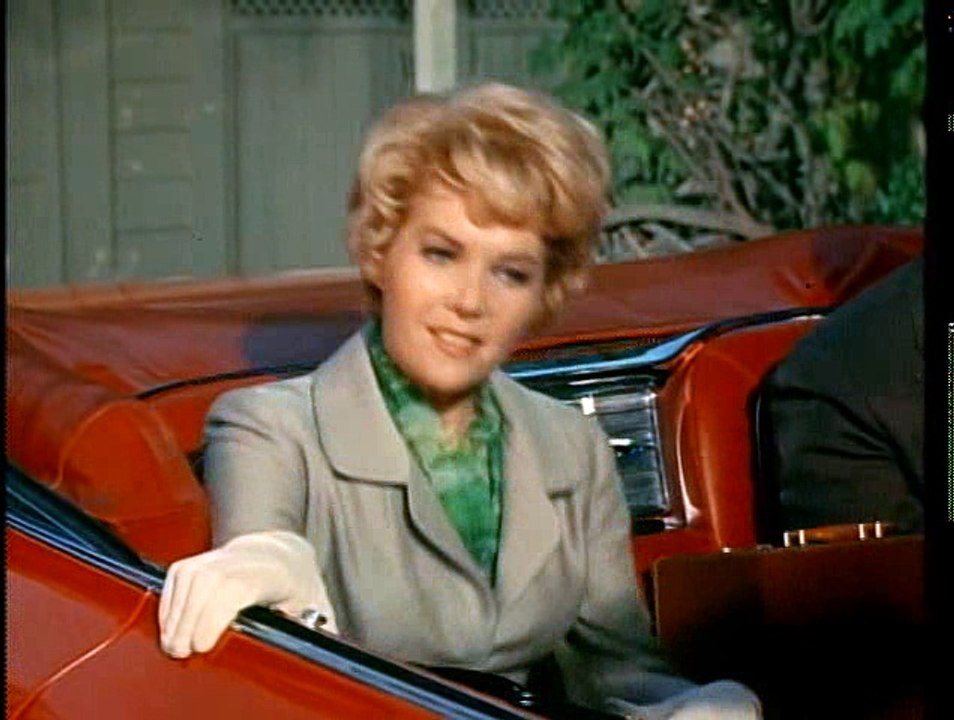 HAZEL · S03 E06 · Piccolo Mondo video Dailymotion