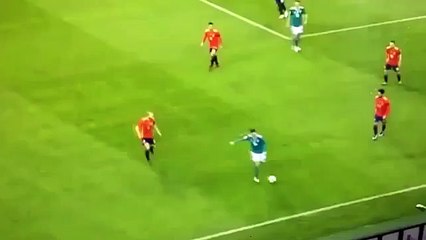 WATCH Arsenal star Mesut Ozil sends Andres Iniesta into early retirement with mesmerising skill