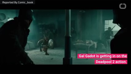 'Wonder Woman's Gal Gadot Teases Ryan Reynolds?