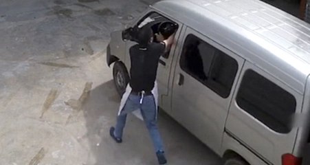Köpeğini Hırsızların Elinden Kurtarmak İsterken Hayatını Kaybetti