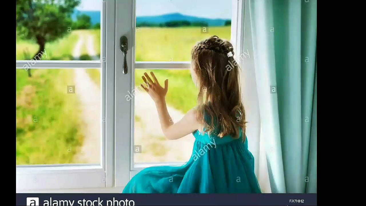 Aakhri me aasu leke hotho se muskraye song